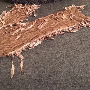 🔥Sale🔥2 for $6. Beautiful..used once..very odd